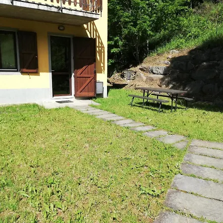 Daire Ai Piedi Del Monte Cimone