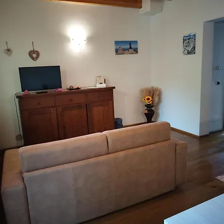 Ai Piedi Del Monte Cimone Fiumalbo