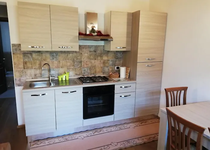 Ai Piedi Del Monte Cimone * フィウマルボ