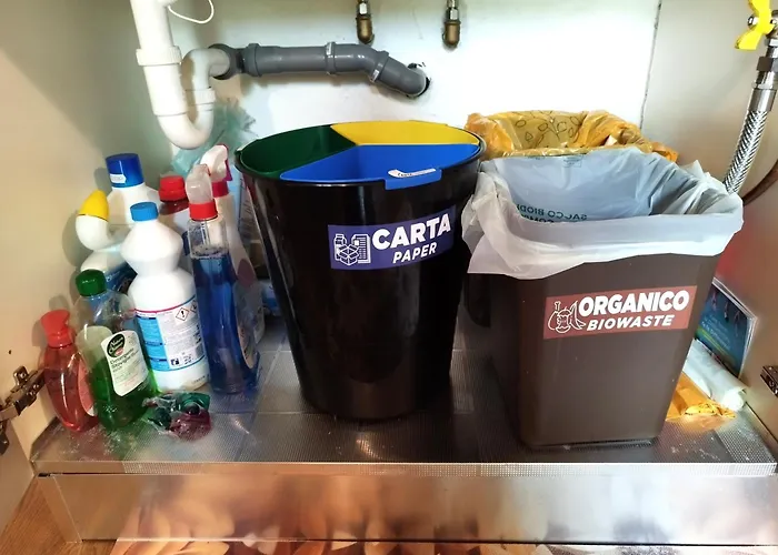 アパート Ai Piedi Del Monte Cimone フィウマルボ